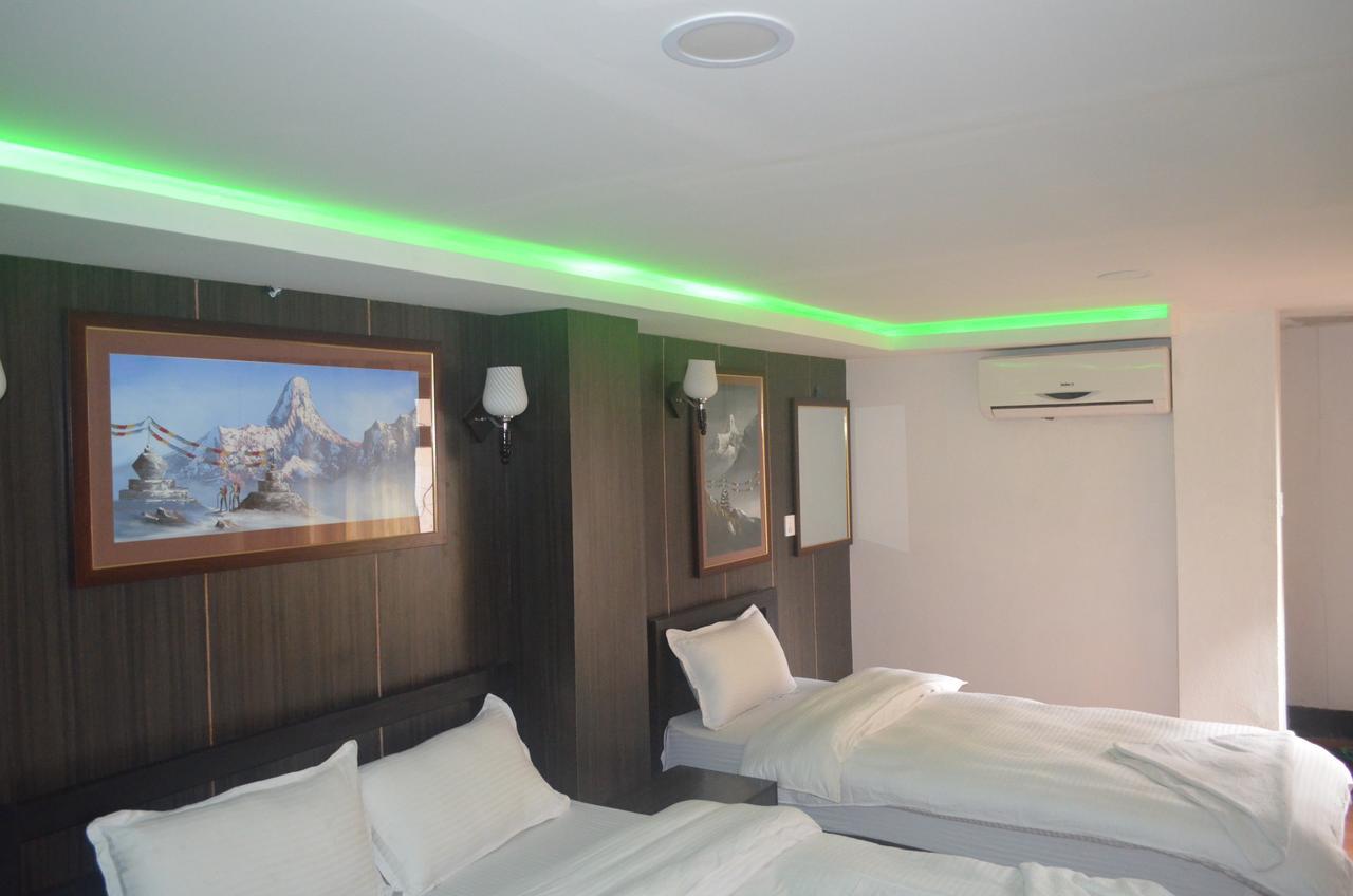 Hotel Holiday Inn Kathmandu Ngoại thất bức ảnh