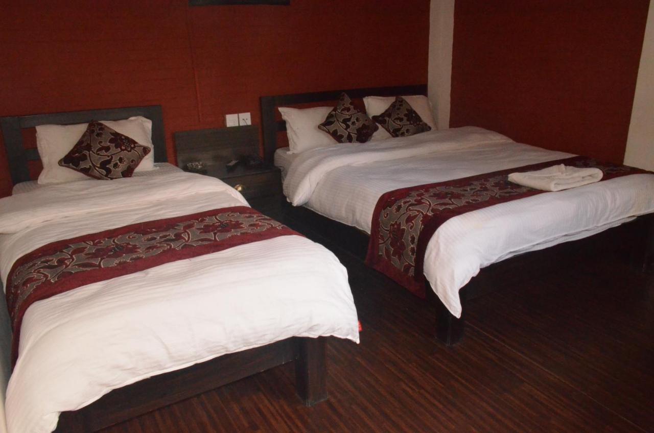 Hotel Holiday Inn Kathmandu Ngoại thất bức ảnh