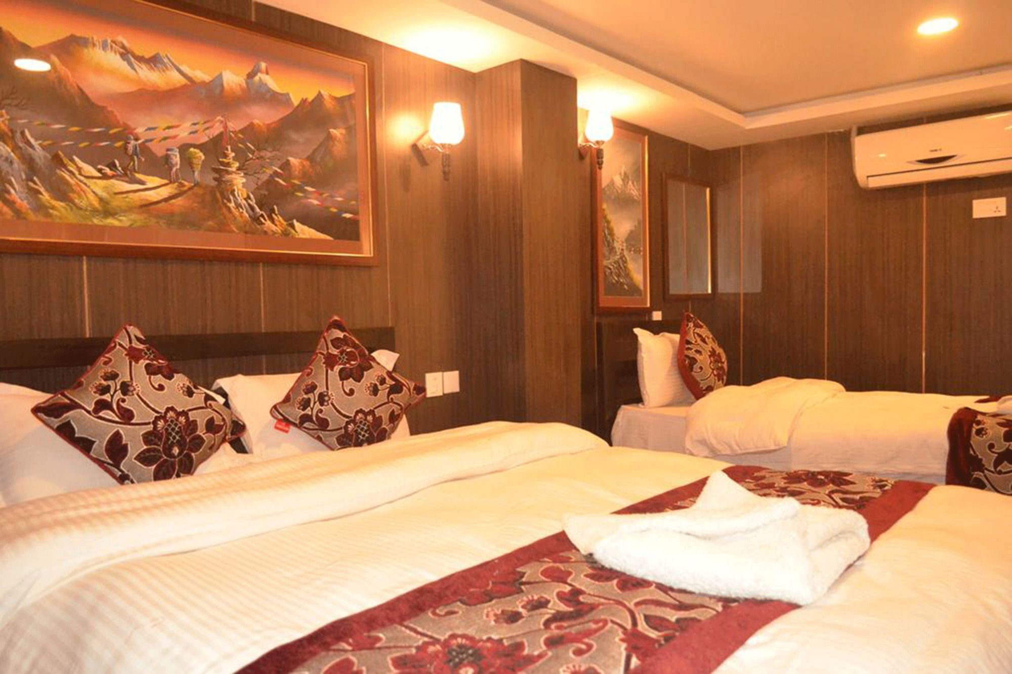 Hotel Holiday Inn Kathmandu Ngoại thất bức ảnh